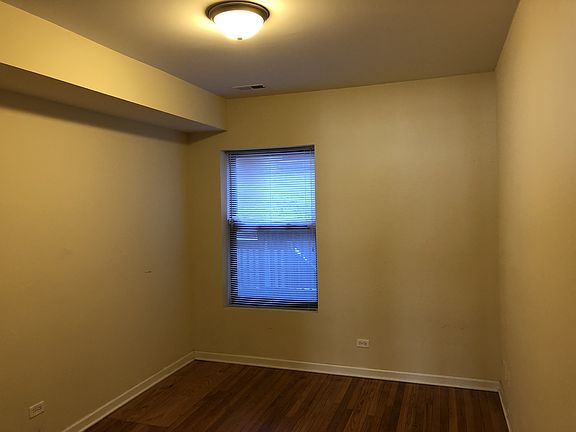 4th image of 3005 W Lawrence Ave APT 3