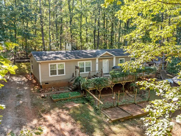 4897 Sierra Dr, Maiden, NC 28650