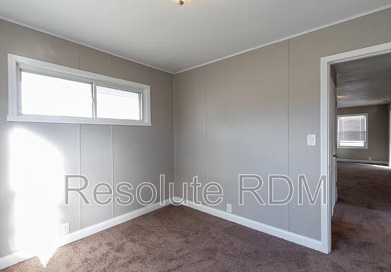 7955 E 49th St — Photo 20