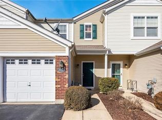 4921 Heritage Heights Cir, Hazelwood, MO 63042