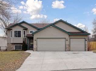6359 Wildwood Way, Monticello, MN 55362
