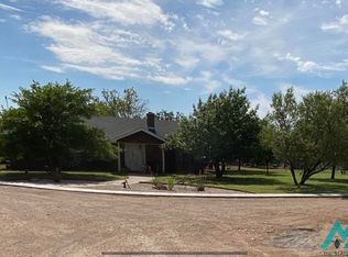 10701 N Bensing Rd, Hobbs, NM 88242