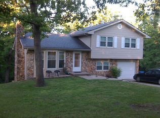 6719 Loesch Rd, Jefferson City, MO 65109