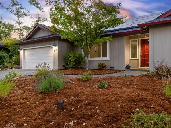 2659 Knolls Drive, Santa Rosa, CA 95405