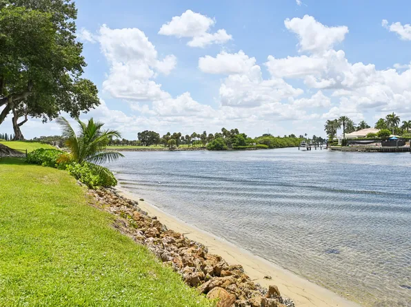 398 Golfview Road #G, North Palm Beach, FL 33408