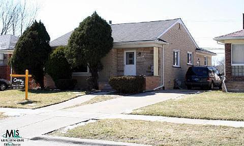 1st image of 22041 Westhampton St