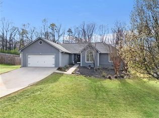 4427 Nohl Crest Dr, Flowery Branch, GA 30542