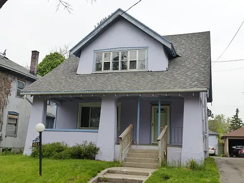 1011 Worden St SE Photo 1