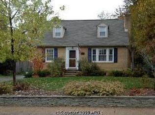 3611 6th St S, Arlington, VA 22204