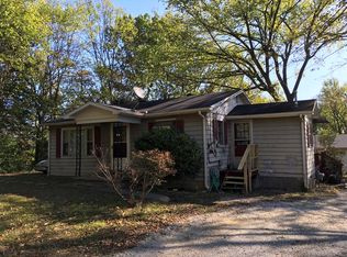 824 Lacy Dr, Hopkinsville, KY 42240