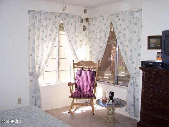 5th image of 8520 W Palm Ln Unit 1028