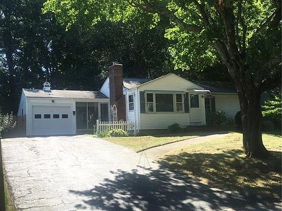 2nd image of 106 Woodmont Dr