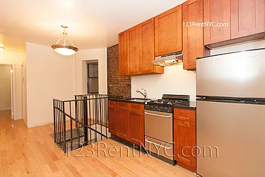 Rented by Chartwell Manhattan Realty