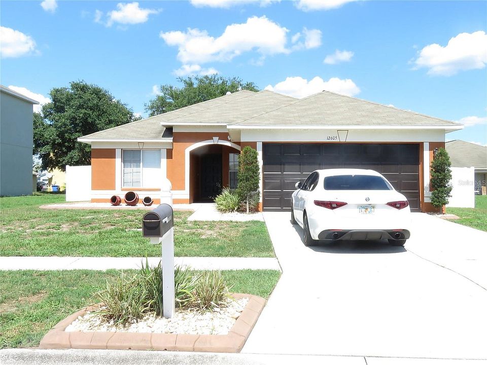 1st image of 12605 Longcrest Dr
