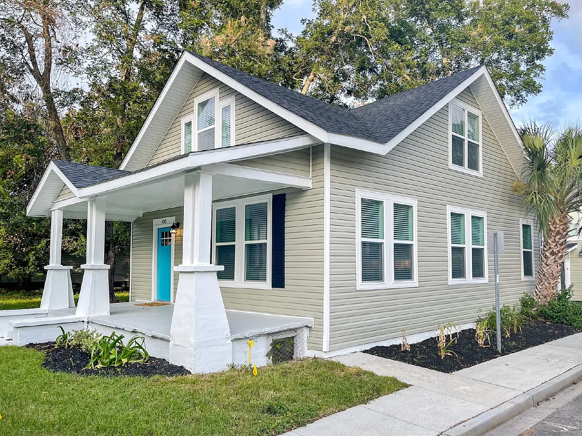 Building Photo - 430 Lawton Ave #MAIN