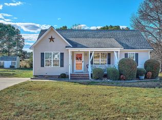 21 Birchwood Cir, Coats, NC 27521