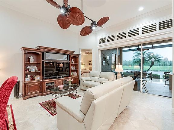 3rd image of 19521 Silver Oak DR