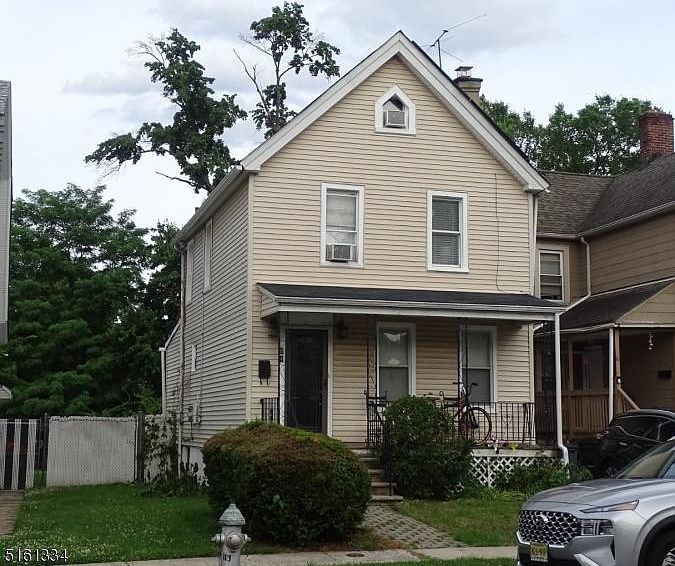 1st image of 64 Westcott St