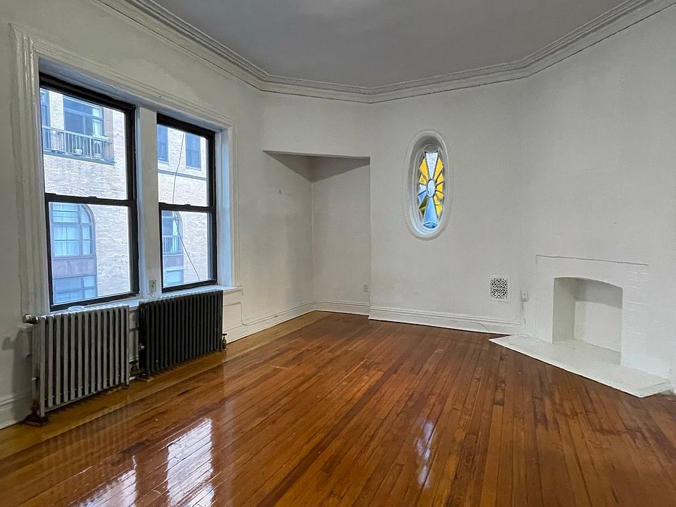 1st image of 236 W 74th St APT 4R