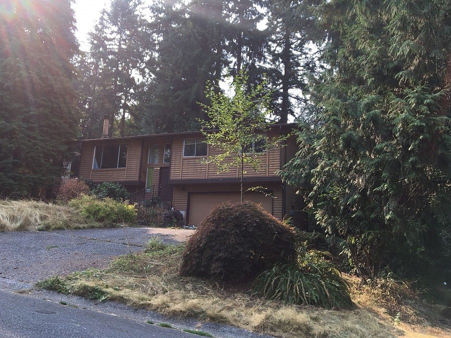 2nd image of 2424 198th Pl SE