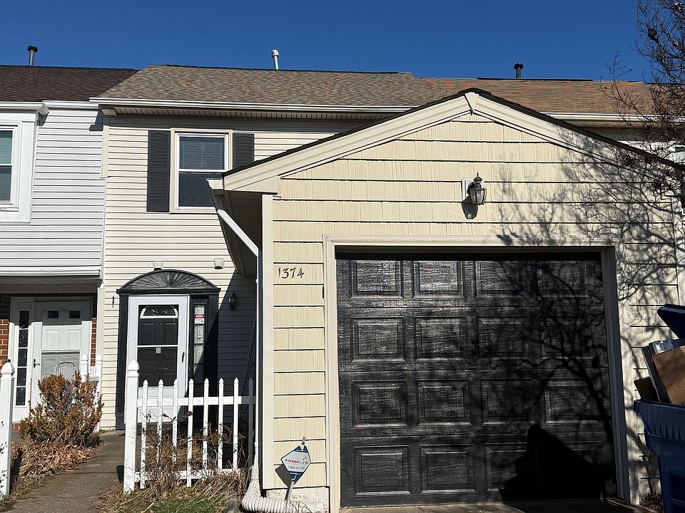 1st image of 1374 Orillia Rd