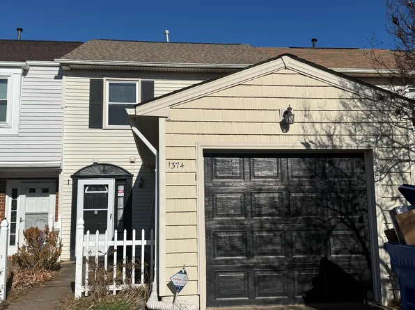 1374 Orillia Rd, Virginia Beach, VA 23464