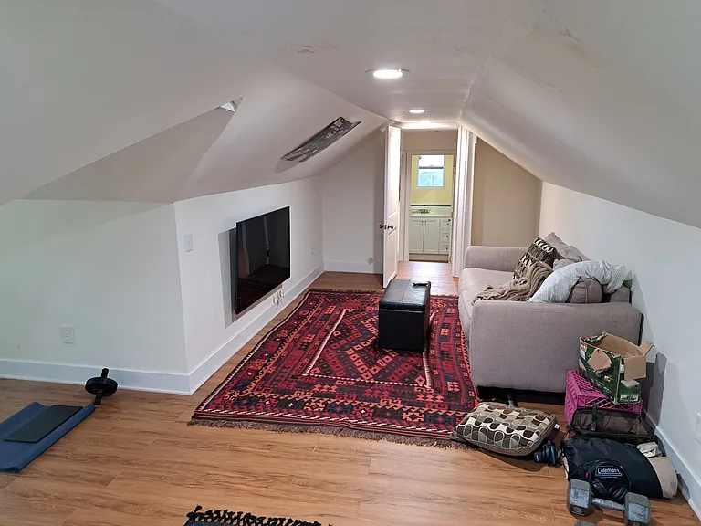 Upstairs Bedroom, looking back toward stairway and 2ns bathroom.