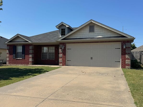 221 Colony Ct
