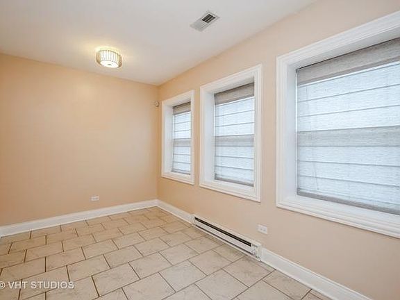 4th image of 10428 S Walden Pkwy #B