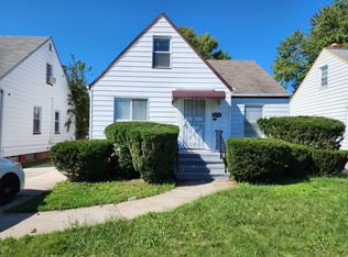 5174 Arch St, Maple Heights, OH 44137