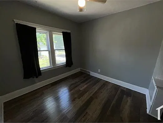 9535 Nelson Ave — Photo 14