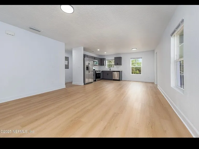 6396 Amherst Ave — Photo 13