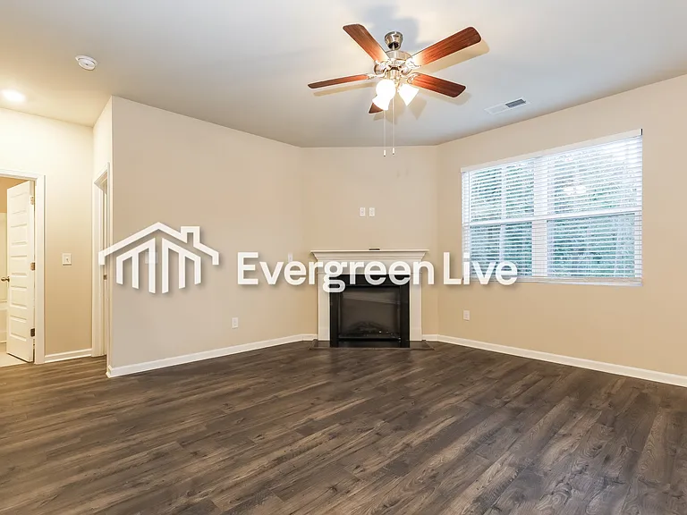 473 Cranberry Cir — Photo 6