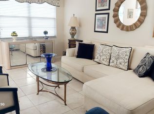 2067 Ainslie #D, Boca Raton, FL 33434