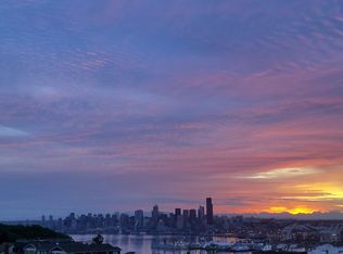 3420 37th Ave SW, Seattle, WA 98126