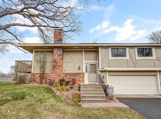 7621 Zinnia Way, Maple Grove, MN 55311