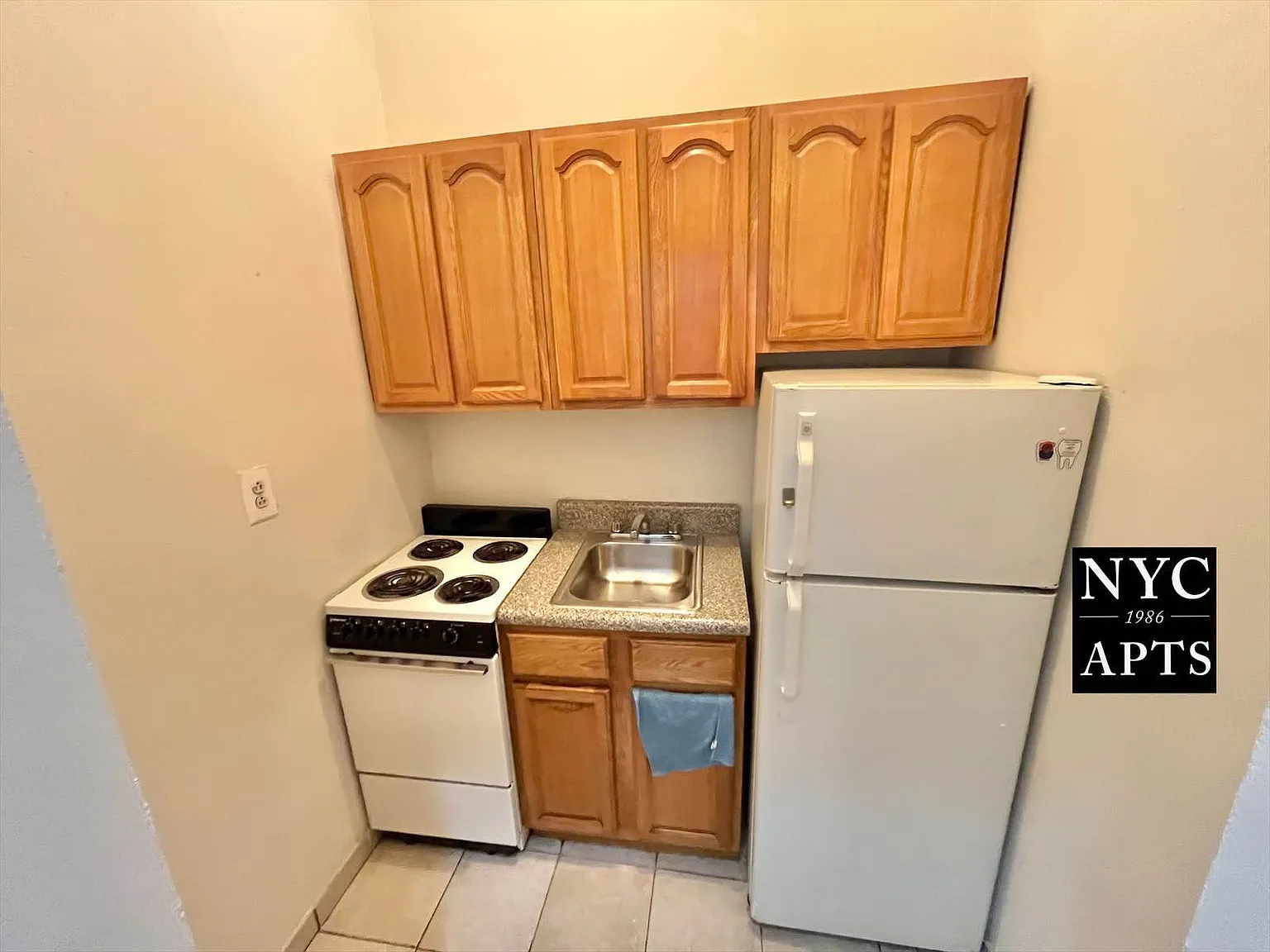 336 East 87th Street — Photo 3