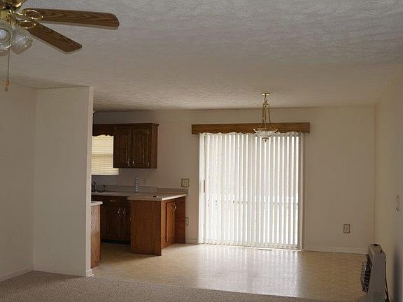 4th image of 413 Scarlett Dr