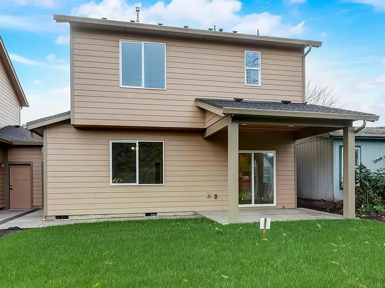 786 Maple St — Photo 25