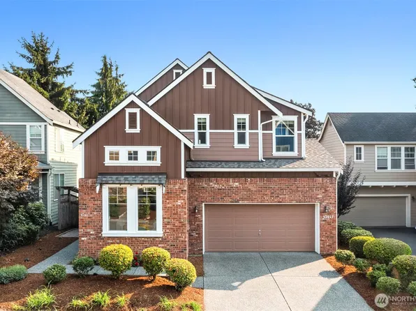 13047 NE 138th Place, Kirkland, WA 98034