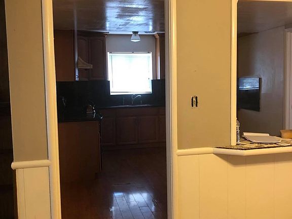 4th image of 5640 Jacks Ln