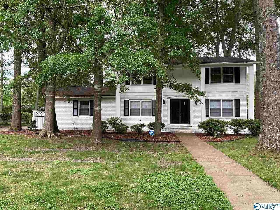 1st image of 506 Seaborn Dr NW