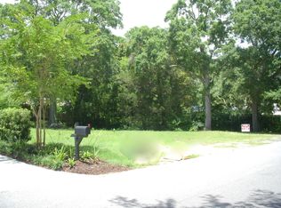 110 Freeman St, Mount Pleasant, SC 29464