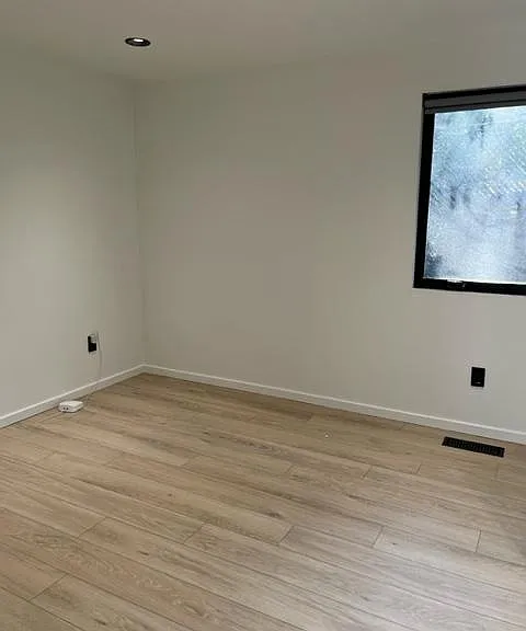 13235 SE 160th Pl — Photo 17