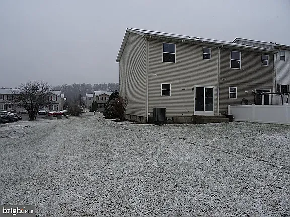 8795 Kings Rd — Photo 10
