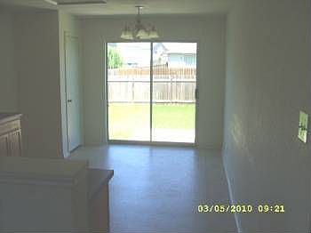 5th image of 212 Capistrano Dr