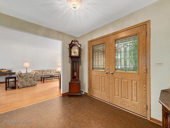 5th image of 7222 Emerson Dr