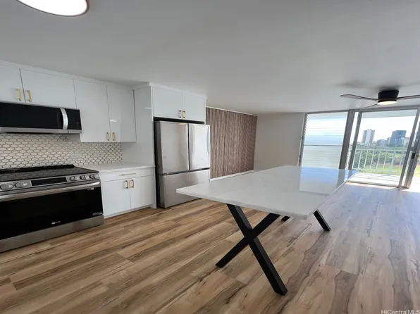 737 Olokele Ave APT 1101, Honolulu, HI 96816