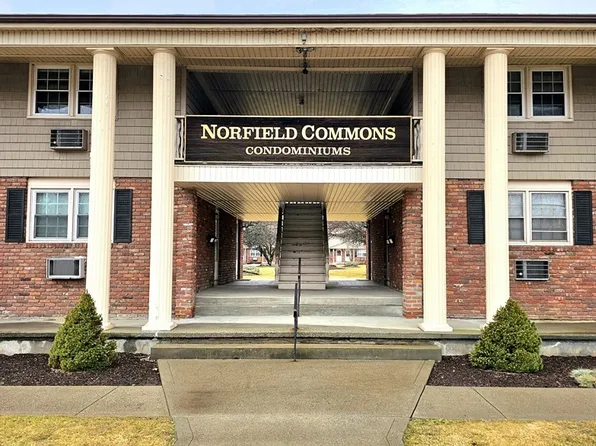 420 Main St APT 25, Agawam, MA 01001