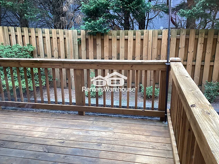 1737 Kenstone Walk — Photo 40